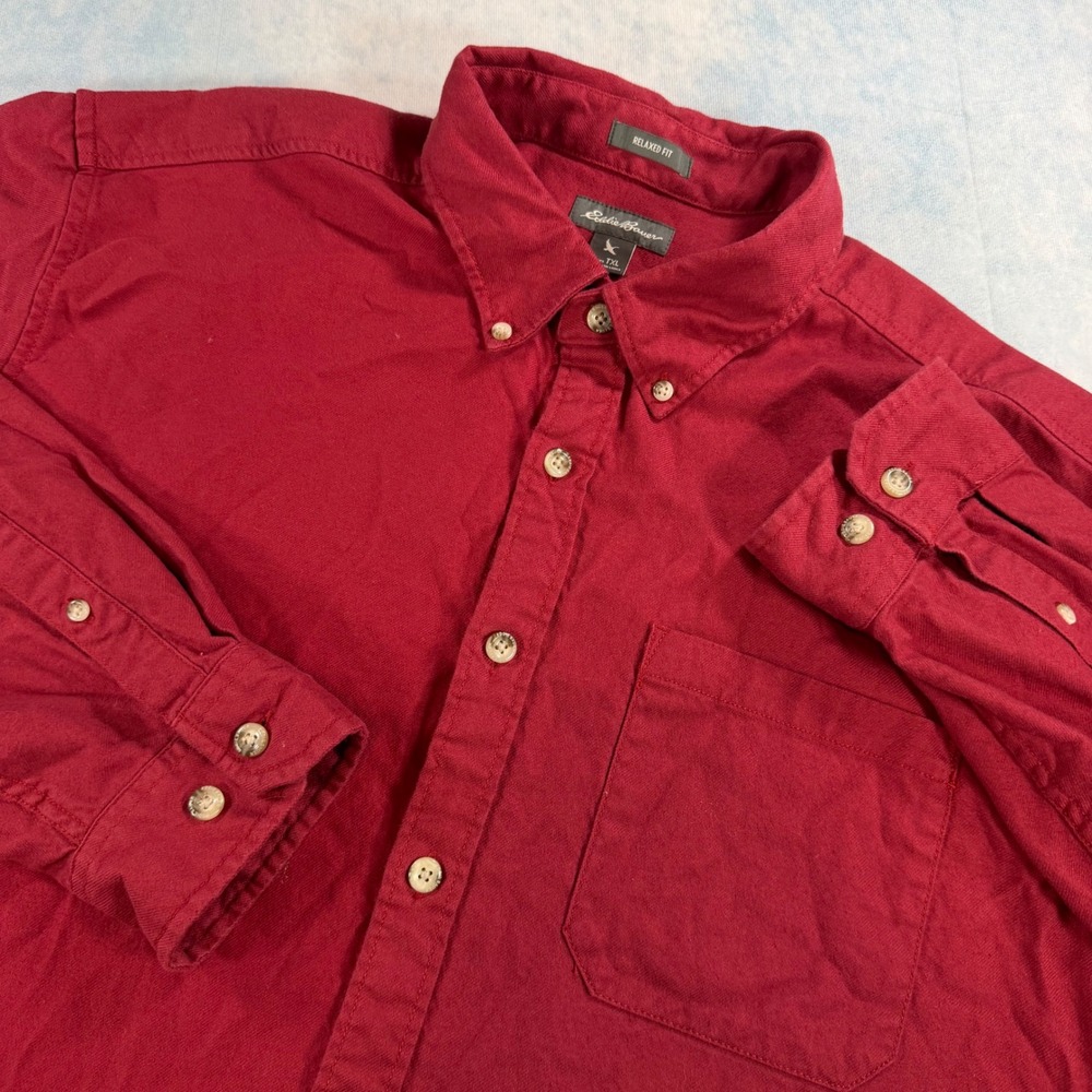 Eddie Bauer Button Down Shirt Mens TXL Red Excellent Relaxed Fit Cotton Twill